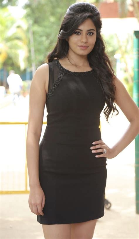 Hot Kannada Actress Deepa Sannidhi Unseen Images Welcomenri