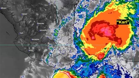 Tormenta Tropical Karl Se Fortalece Y Amenaza M Xico