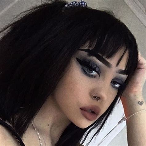 Maddy 🖤 On Instagram “u Cant Stop Me Im Unstoppable” Edgy Makeup