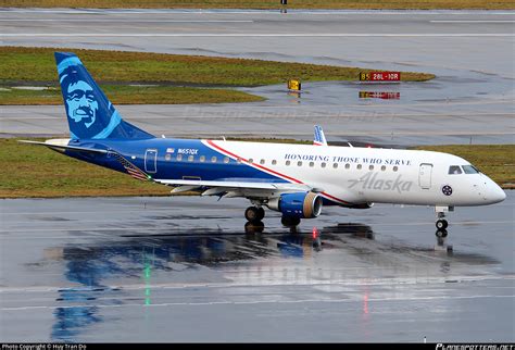 N Qx Alaska Airlines Embraer Erj Lr Erj Lr Photo By Huy