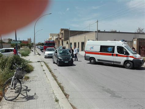 Marsala Incidente In Via Salemi Un Ferito Grave Le Immagini