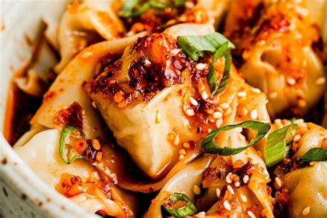 Chicken Wontons In Spicy Chili Sauce Food Pury