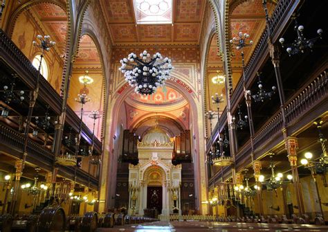 Jewish Heritage Walking Tours in Budapest - 2020 Travel Recommendations ...