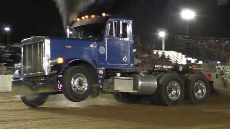 Semi Truck Pulling Heavyweight Pro Stock Semi Trucks In Action At