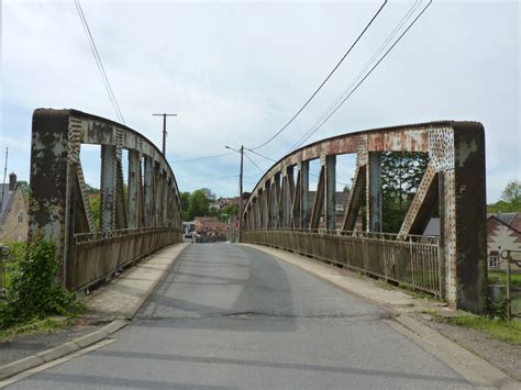 Ecluses Du Canal De Saint Quentin Les Rues Des Vignes 59 Bailleul