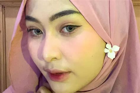 Profil Elisa Siti Mulyani Wanita Cantik Yang Dibunuh Di Pandeglang