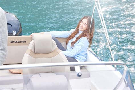 QUICKSILVER ACTIV 605 SUNDECK Holland Sport Boat Centre