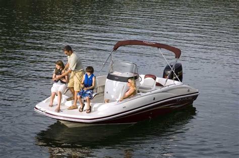 Research Tahoe 215 Cc Deck Boat On