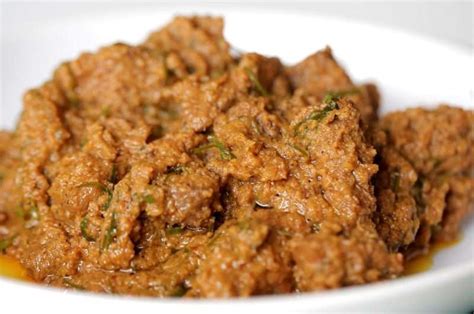 Rendang Recipe: How to Make Authentic Rendang at Home - LOKATASTE.COM