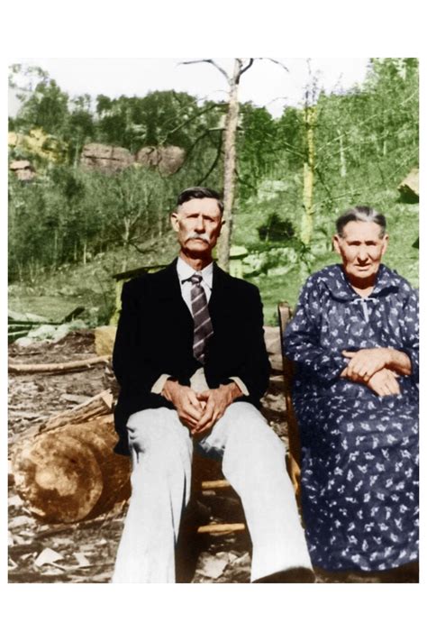 Descendants of John "Hawk" Smith