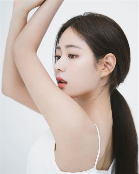 Hoa H U Hot Nh T A Ng C C Th N P Hi M C H C V N Kh Ng V Ng M Th A Kim C Ng