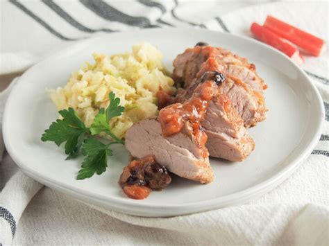 Pork tenderloin with rhubarb chutney - Caroline's Cooking