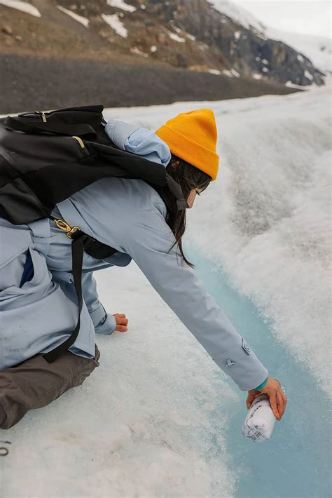 What You Need to Know Before Visiting Athabasca Glacier Columbia ...