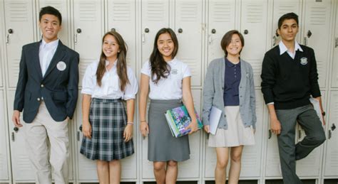 Smart school uniform. What is it? - fashionsy.com