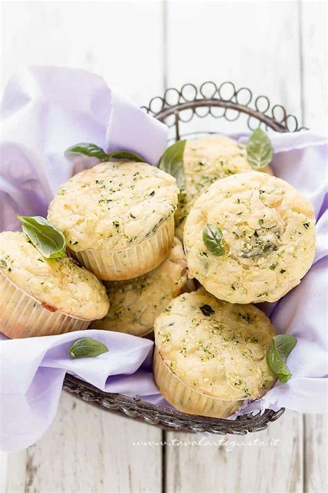 Muffin Alle Zucchine Ricetta Muffin Salati Alle Zucchine Facili E