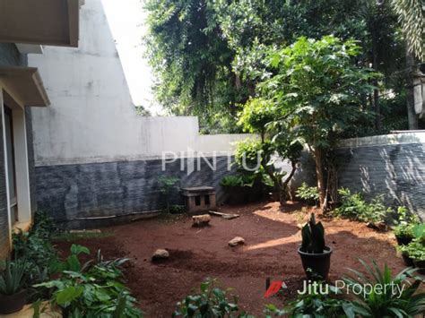 Rumah Dijual Strategis Kebayoran Baru Jl Erlangga IV Jakarta Selatan