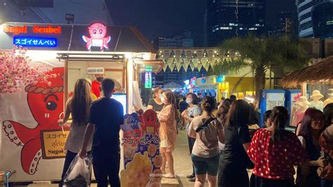 Wisata Night Market Bangkok Di Jodd Fair