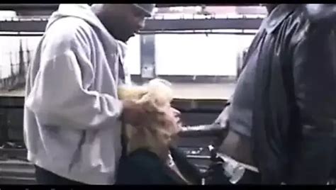 Italienische Blonde Milf Fickt Afrikanerin Xhamster