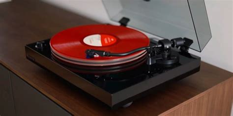 Best Turntable Under $500 [7 Audiophile Mid-Price Players]