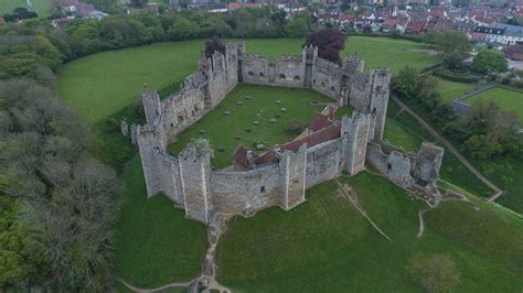 The 25 BEST Castles in England to Teach You About The English Heritage