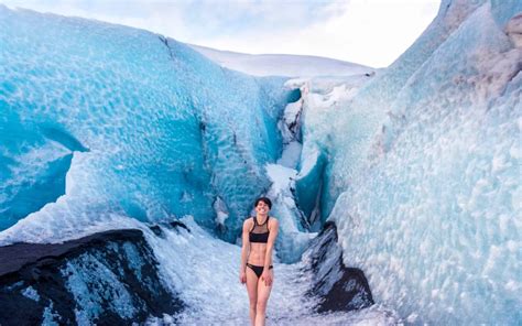 Iceland Bikini Photo Shoot Sorelle Amore Freezes For Art