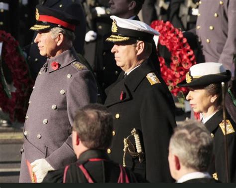 Charles III après son bras de fer musclé avec le prince Andrew il