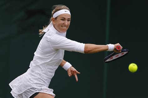 Azarenka feeling the love on Wimbledon return | Reuters