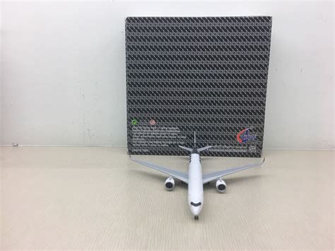 JC Wings Airbus A350 1000 XWB Xtra Wide Body Limited Edition Hobbies