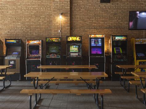 13 Best Arcade Bars in Chicago to Drink Beer and Play Games