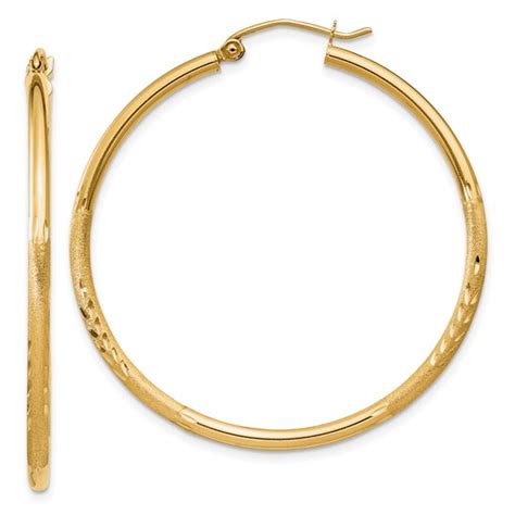 14kt Yellow Gold 1 1 2in Lightweight Classic Hoop Earrings 2mm TC213