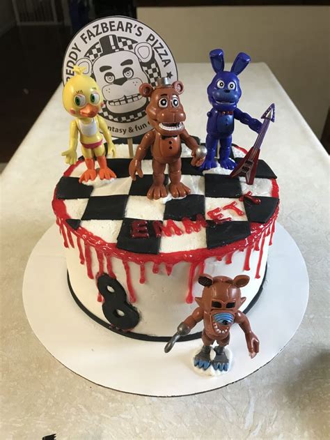 Five Nights At Freddys Buttercream And Fondant Fnaf Cakes Birthdays