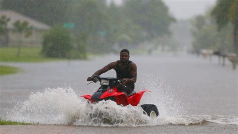 Cape Coral roads remain flooded, officials worry about more rains