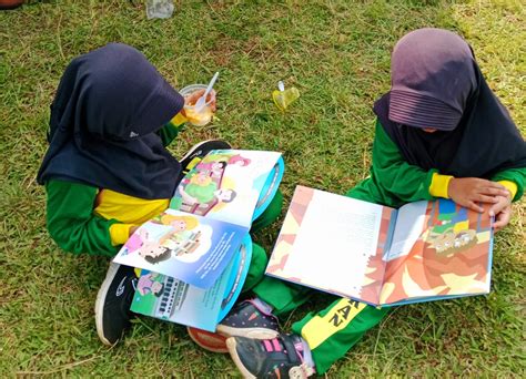 Musim Libur Anak Sekolah Armada Perpustakaan Keliling Disipusda