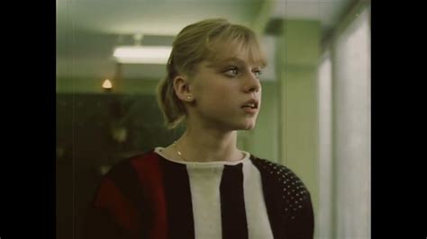 Куколка (1988) - YouTube