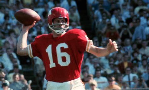 Chiefs’ Hall of Fame Quarterback Len Dawson Dies at 87 – Chiefs Digest