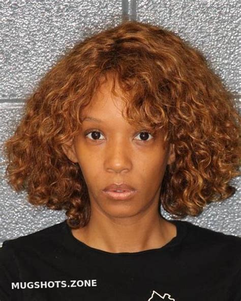 Andrews Shaunda Nichelle 05262023 Mecklenburg County Mugshots Zone