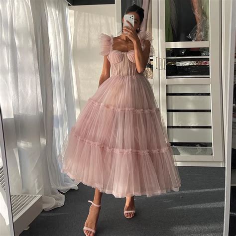 Simple Light Pink Short Prom Dresses Spaghetti Straps Tiered Tulle Tulle Prom Dress Midi