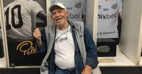 Aos 89 Anos Morre O Narrador Esportivo Silvio Luiz