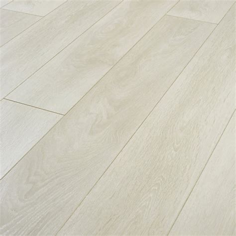 Aspen Light Oak 8mm Laminate Flooring 2 22m2 Artofit