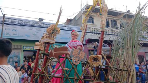 Fiestas Patronales Desfile De Carretas S Bado De Enero