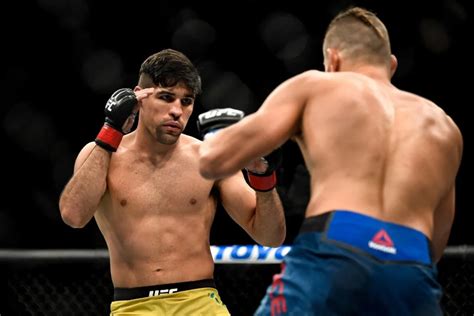 Vicente Luque Vs Rafael Dos Anjos Betting Analysis And Prediction