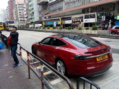 Tesla Confident In Hong Kong Market Despite End Of Tax Break