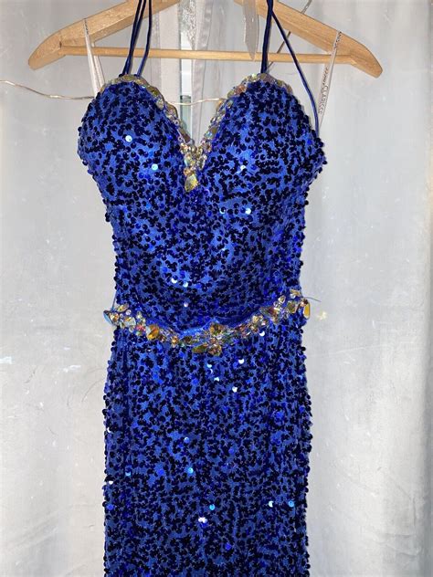 Sapphire Blue Clarisse prom dress - Gem