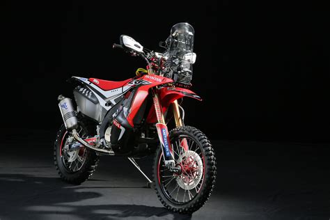 FIRST LOOK 2014 HONDA CRF450 RALLY - Dirt Bike Magazine