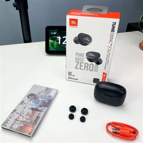 Jbl 130Nc Wireless Earbuds at Rs 3150/piece in Ghaziabad | ID ...