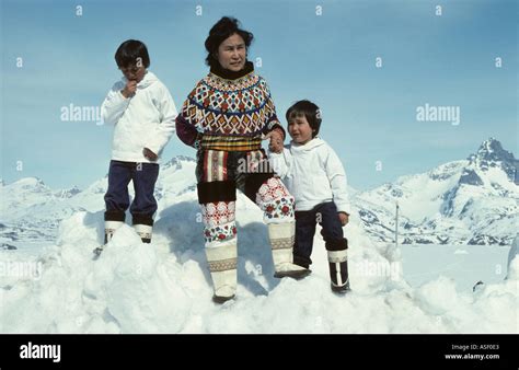 Greenland eskimo inuit Fotos und Bildmaterial in hoher Auflösung Alamy