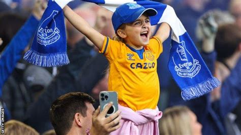 Premier League 2021 22 Fans Verdicts On Rollercoaster Season Bbc Sport