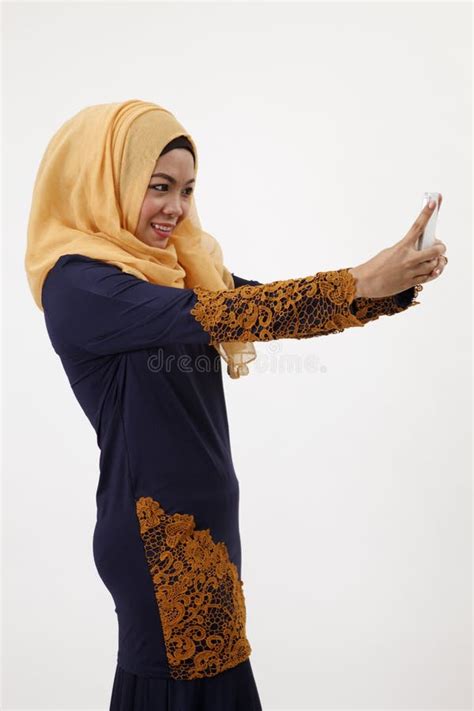 Hijab Selfie Stock Afbeelding Image Of Etniciteit Meisje 85180495