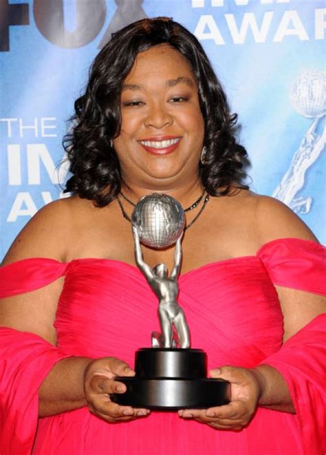 Shonda Rhimes Dago Fotogallery