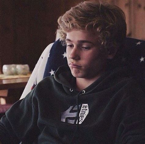 Pin Di Wiesel M Su Cute Gay Love